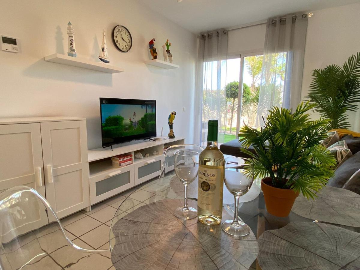 Apartment Palmas De Coco Playa Flamenca Ngoại thất bức ảnh